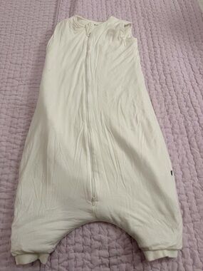 Kyte BABY White Sleeveless Zip Romper Sleep Sack